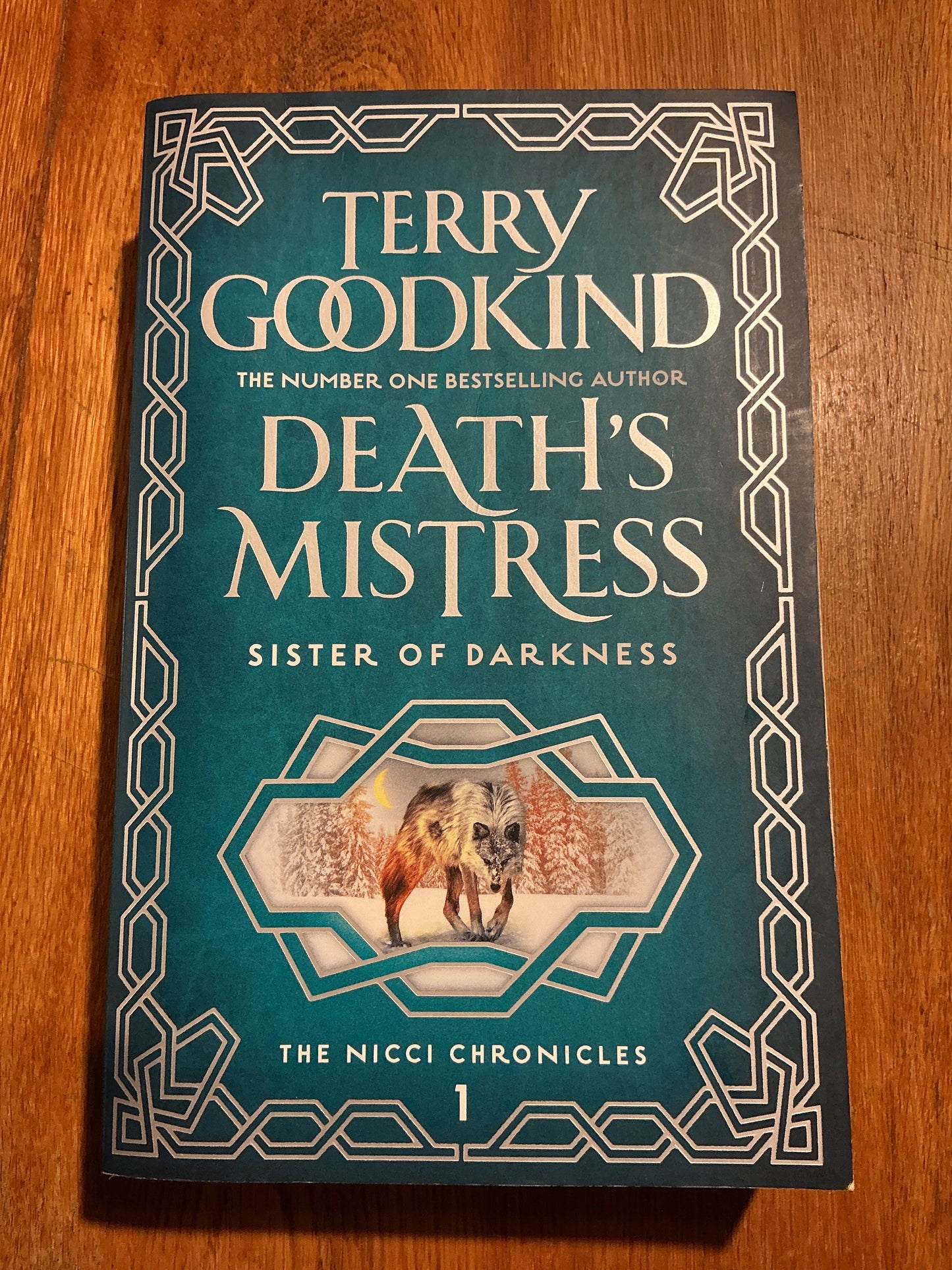 Death’s mistress: sister of darkness. Terry Goodkind. 2017.
