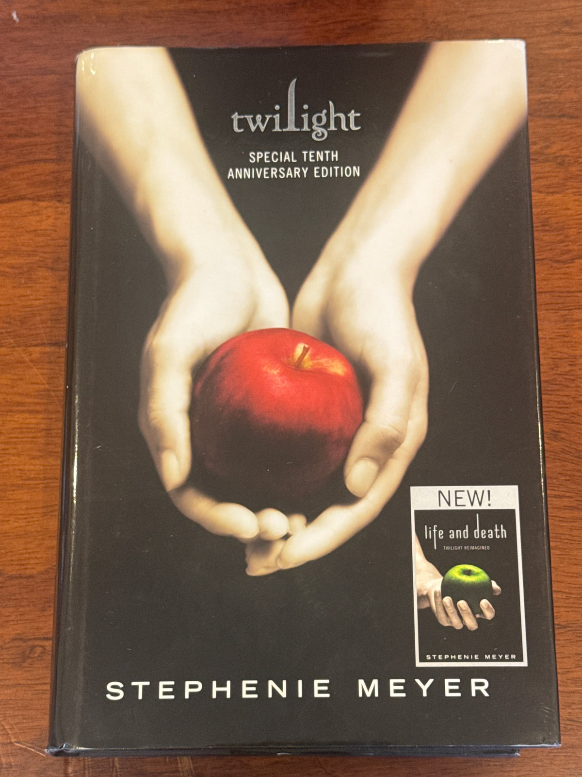 Twilight. Stephenie Meyer.