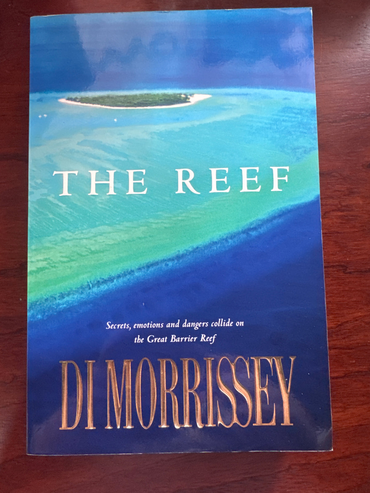 Reef. Di Morrissey. 2004.