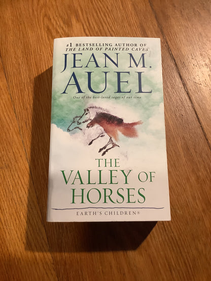 Valley of horses. Jean Auel. 2011.