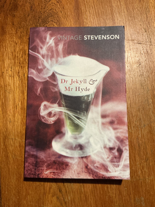 Dr Jeykll and Mr Hyde and other stories. Robert Louis Stevenson. 2007.