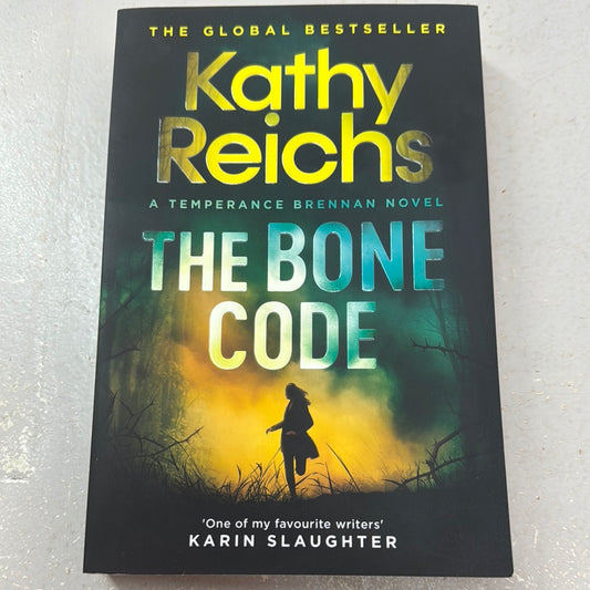 Bone code. Kathy Reichs. 2021.