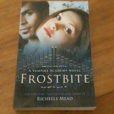 Frostbite. Richelle Mead. 2008.