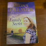 Family secret. Fiona Palmer. 2016.