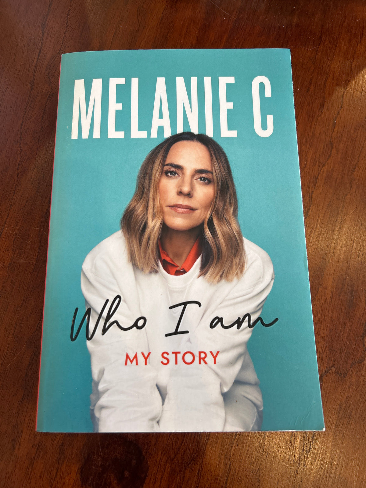 Who am I. Melanie C. 2022.
