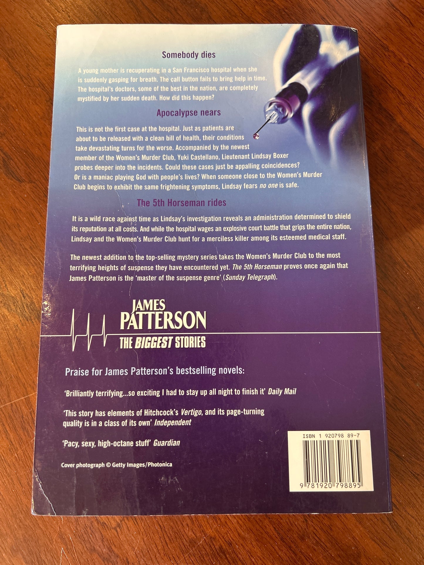 5th horseman. James Patterson & Maxine Paetro. 2006.