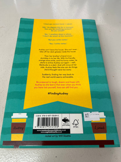 Finding Audrey. Sophie Kinsella. 2015.