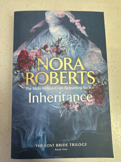Inheritance. Nora Roberts. 2023.