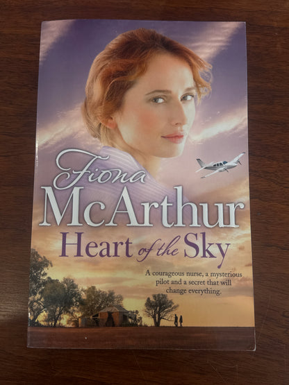 Heart of the sky. Fiona McArthur. 2017.
