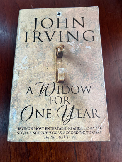 Widow for one year. John Irving. 1999.