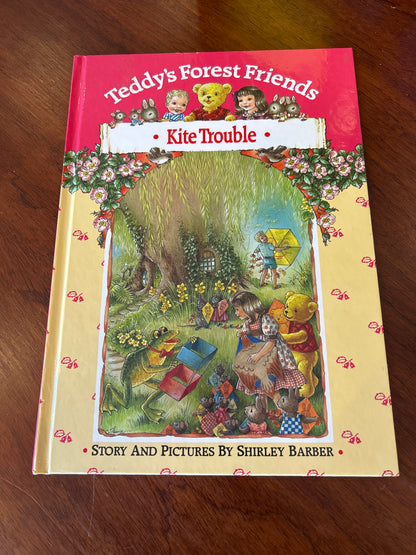 Kite trouble. Shirley Barber. 2003.