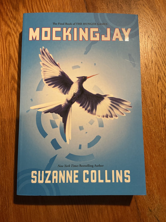 Hunger games: Mockingjay. Suzanne Collins. 2020.