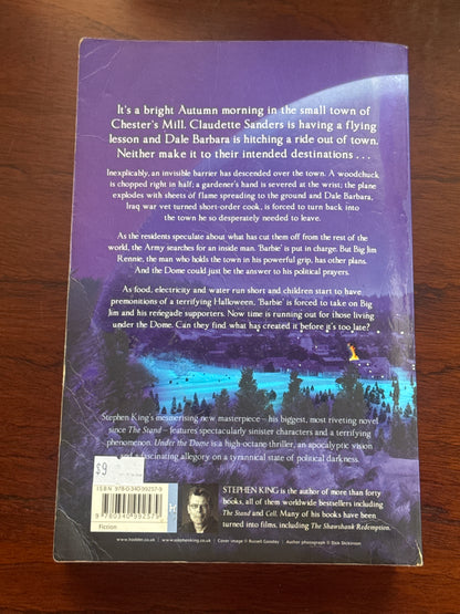 Under the dome. Stephen King. 2010.