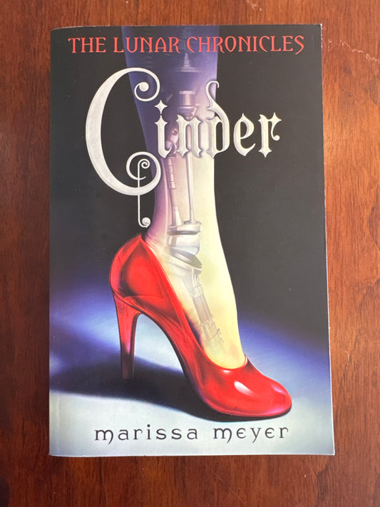 Cinder. Marissa Meyer. 2012.