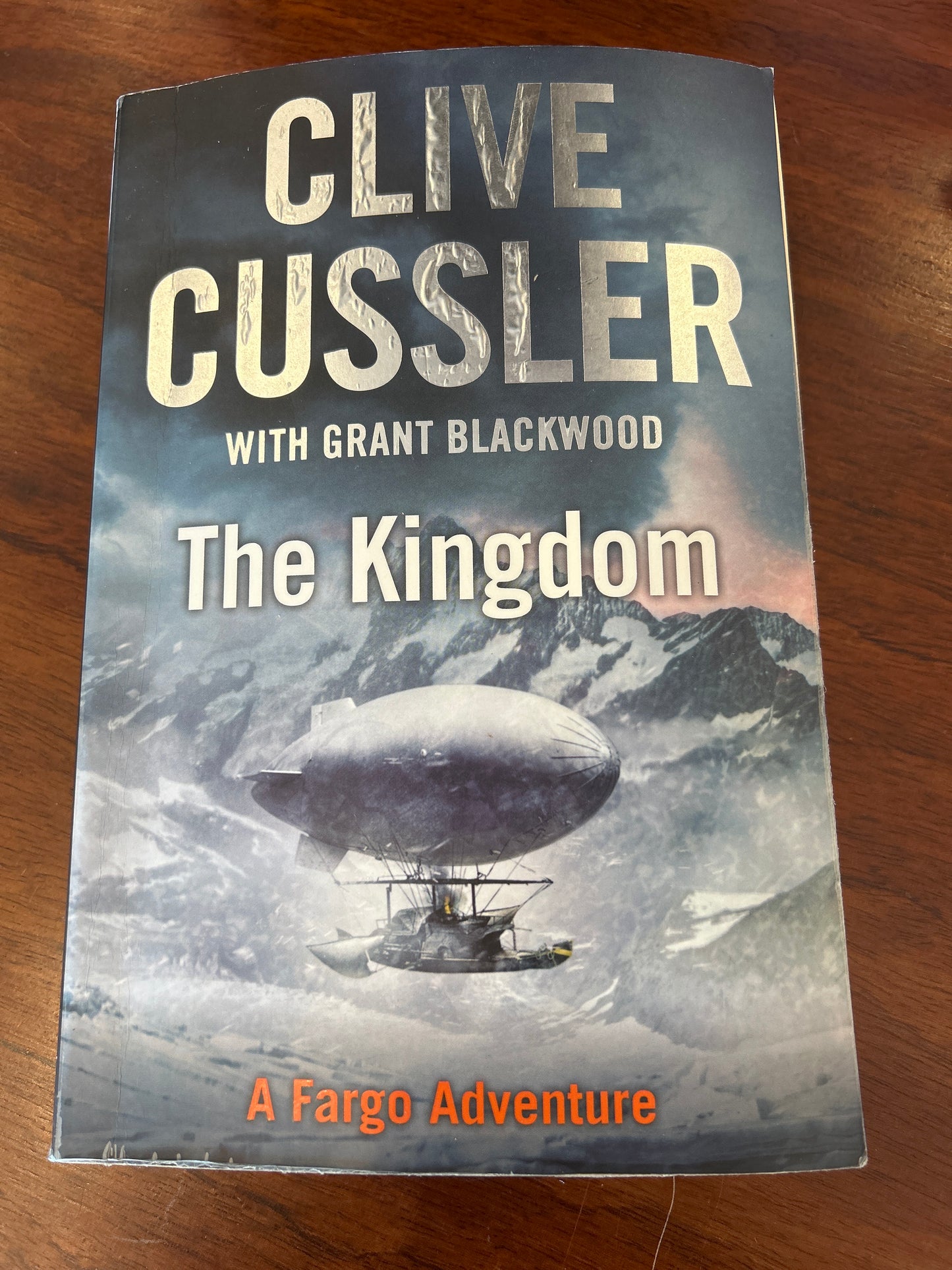 Kingdom. Clive Cussler and Grant Blackwood. 2011.