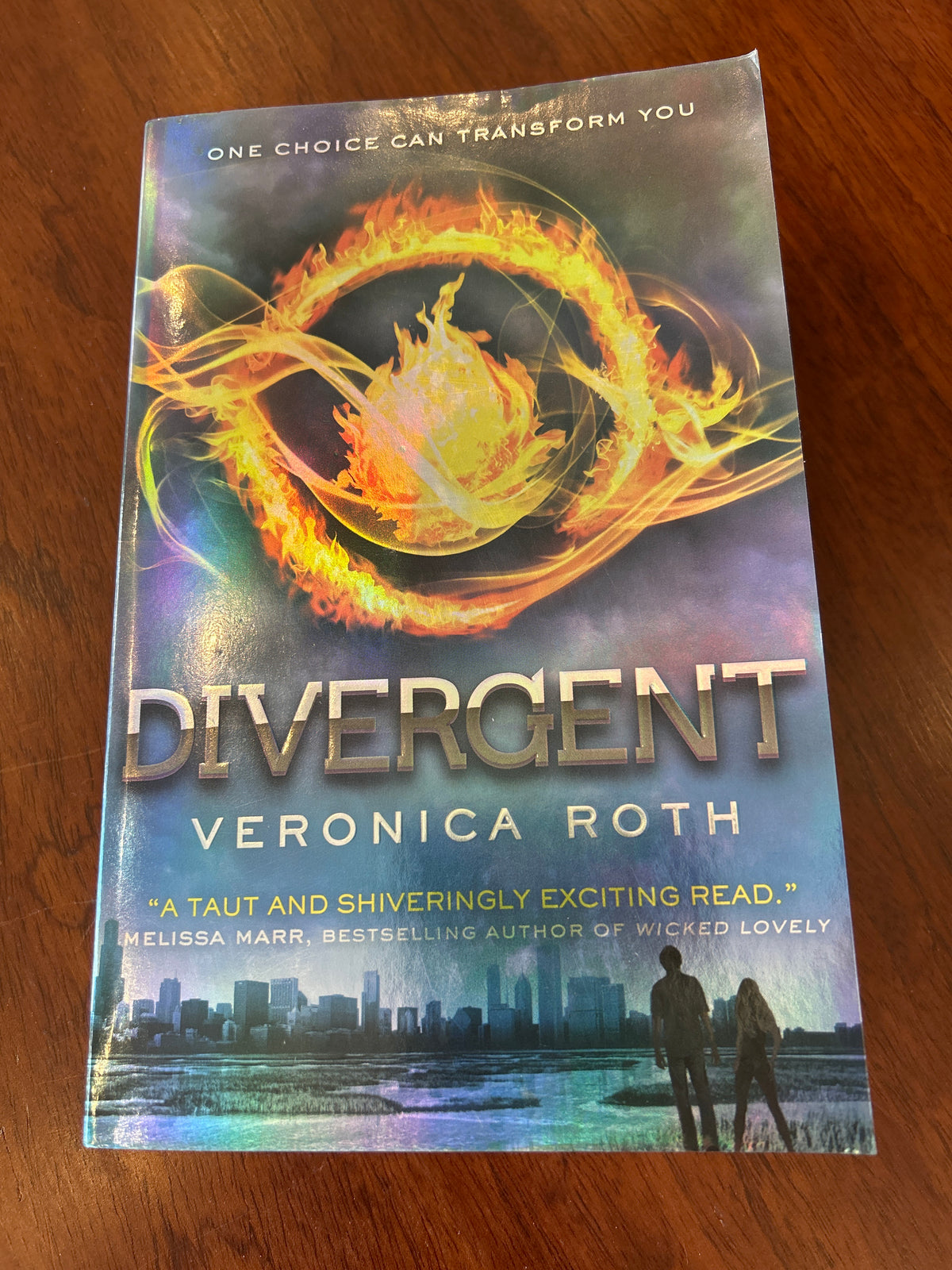 Divergent. Veronica Roth. 2011.