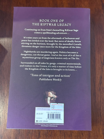 Krondor: the betrayal. Raymond Feist. 2019.