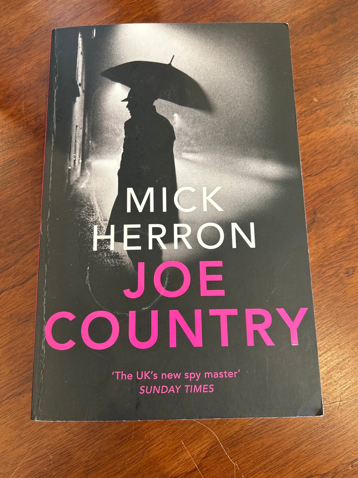 Joe country. Mick Herron. 2019.