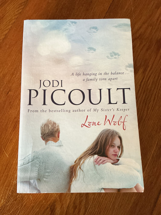 Lone wolf. Jodi Picoult. 2012.