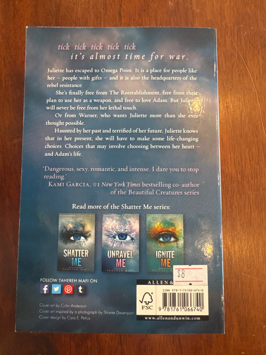 Unravel me. Tahereh Mafi. 2021.