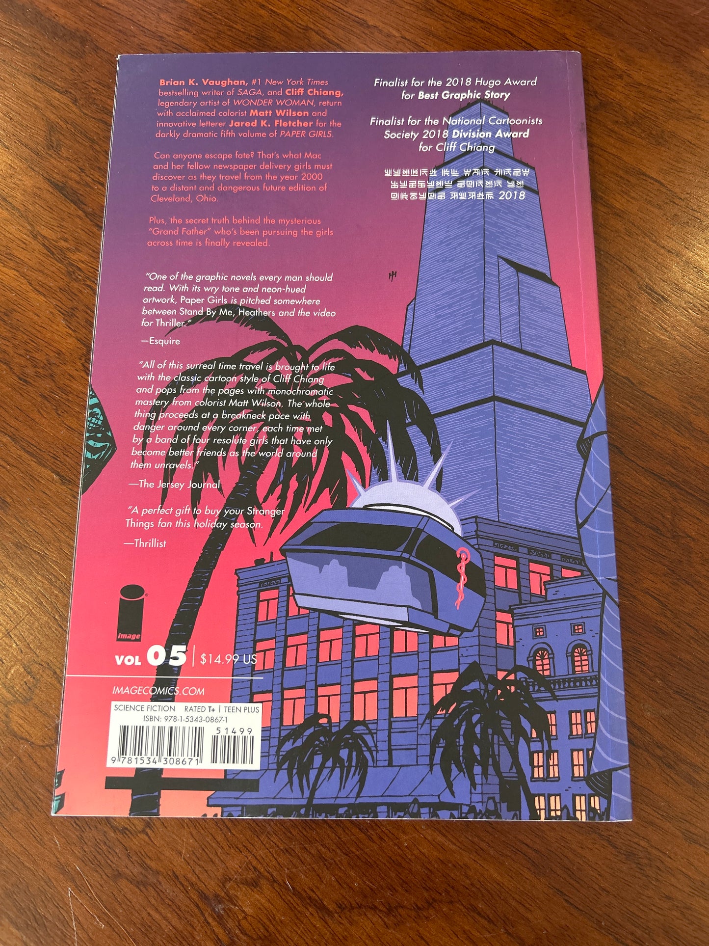 Paper girls 5. Brian K. Vaughan. 2018.