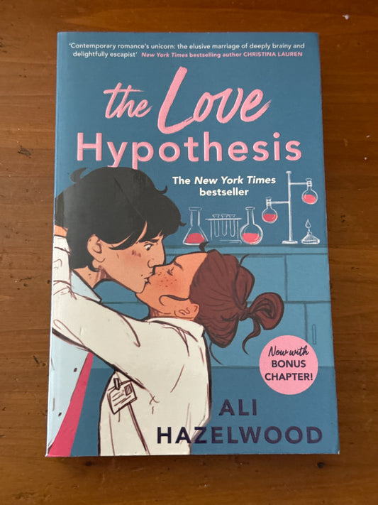 Love hypothesis. Ali Hazelwood. 2021.