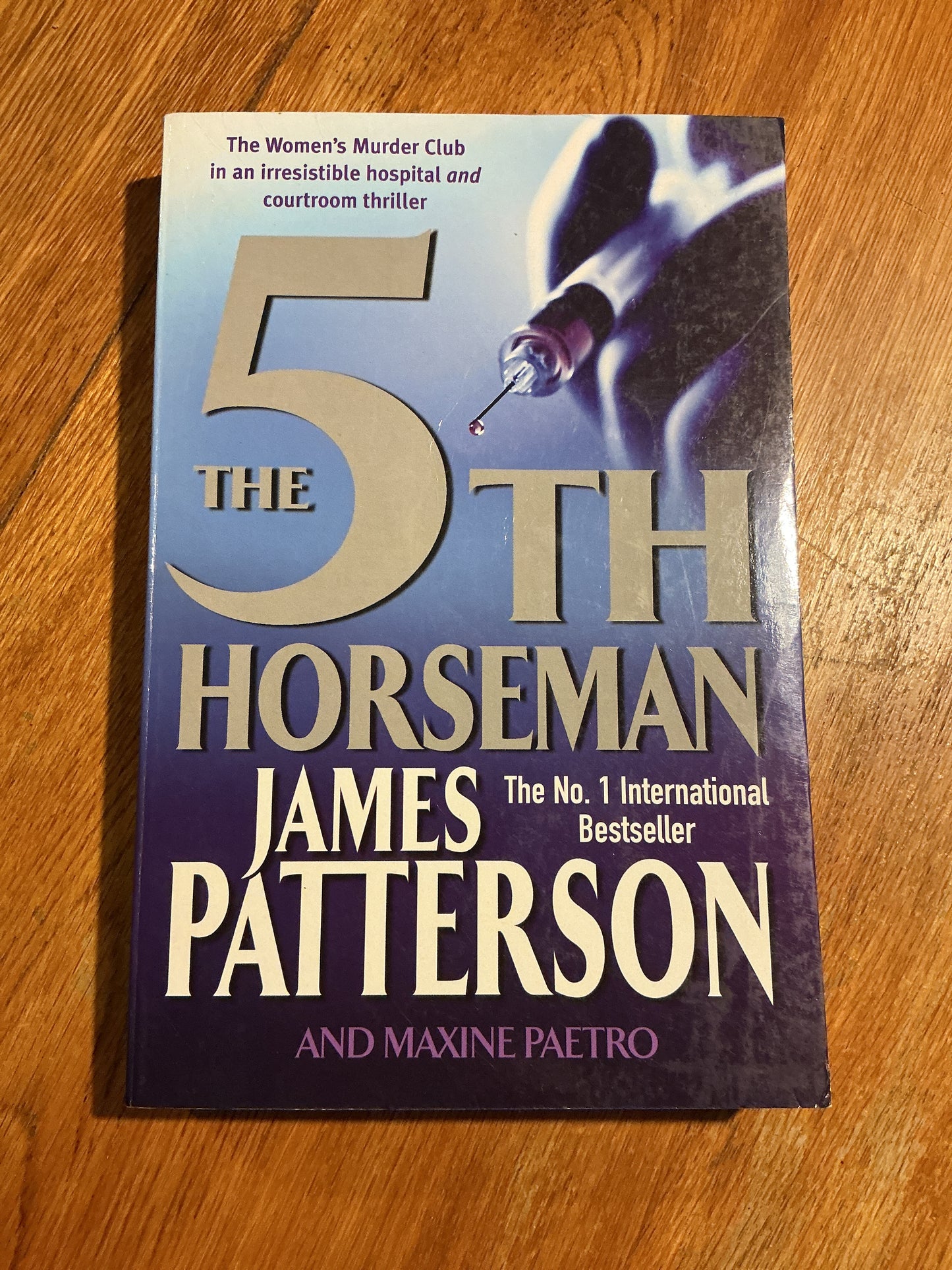 5th horseman. James Patterson & Maxine Paetro. 2006.