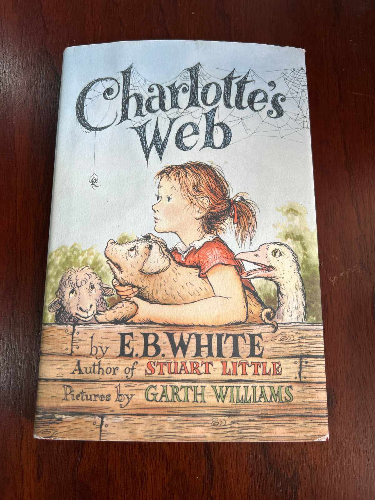 Charlotte’s web. E. B. White. 2002.