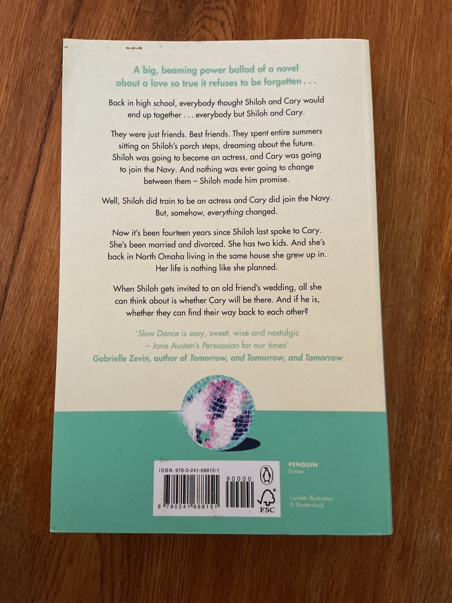 Slow dance. Rainbow Rowell. 2024.