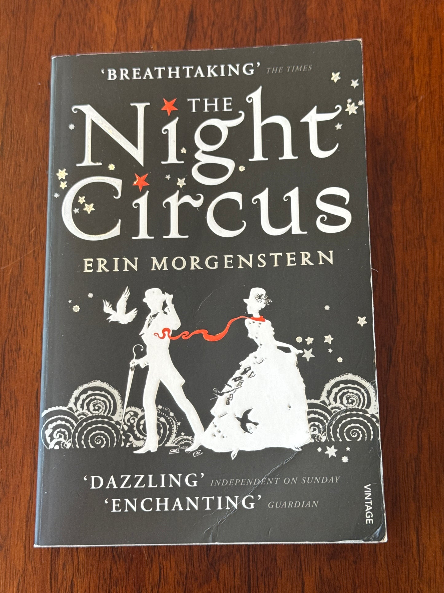 Night circus. Erin Morgenstern. 2012.