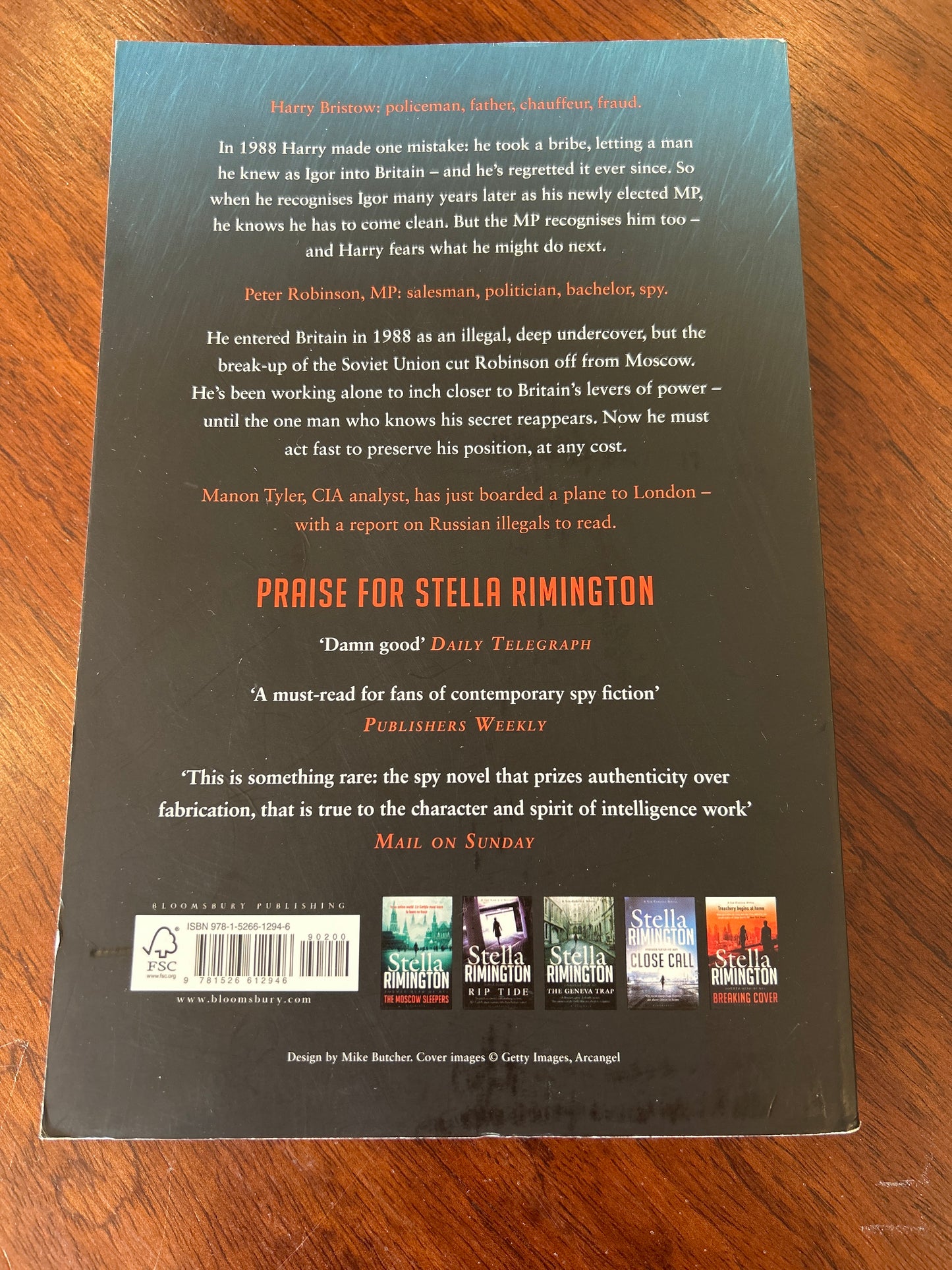 Devil’s bargain. Stella Rimington. 2022.