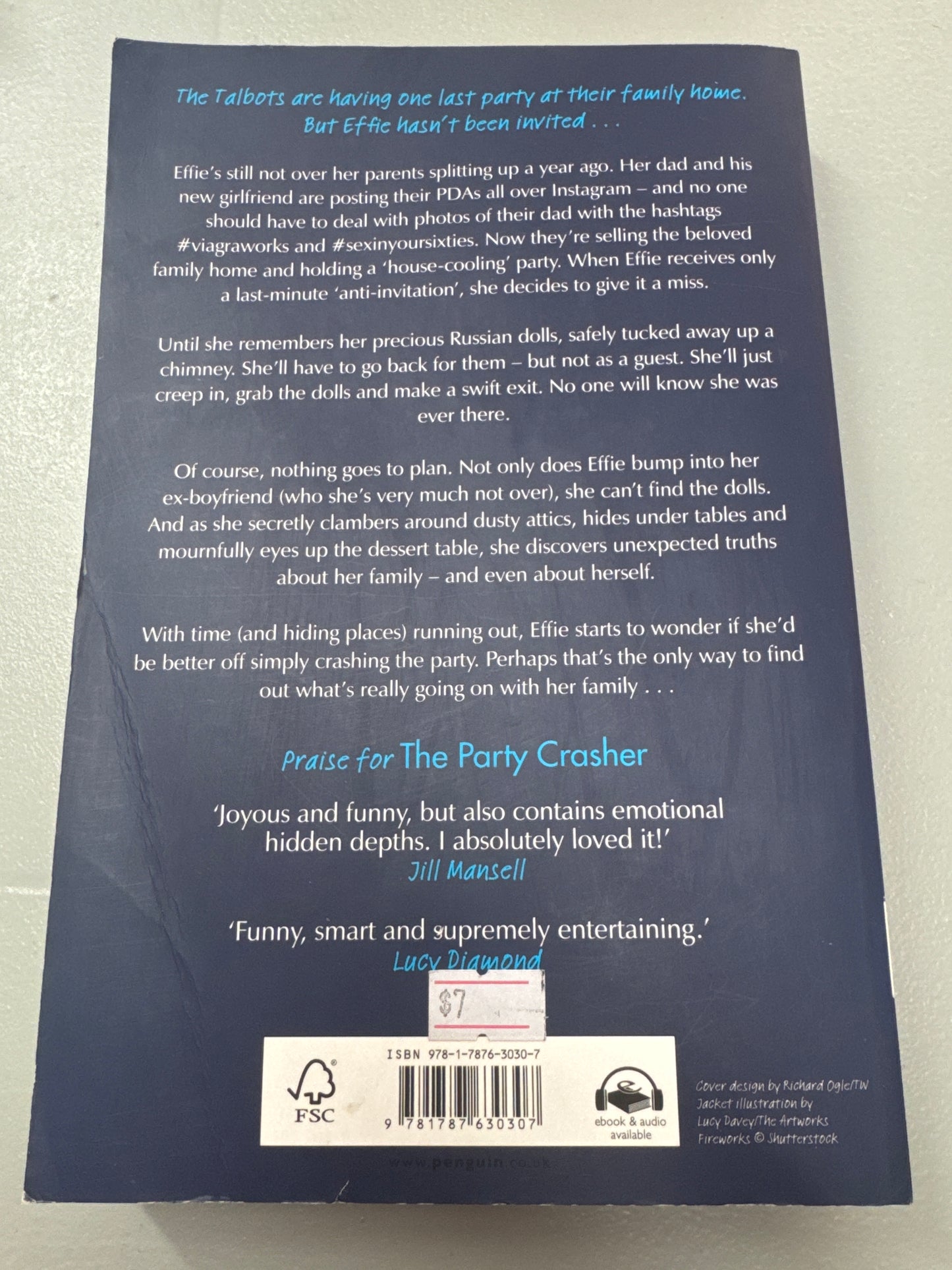Party crasher. Sophie Kinsella. 2021.