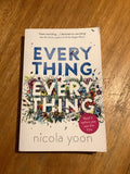 Everything, everything. Nicola Yoon. 2015.