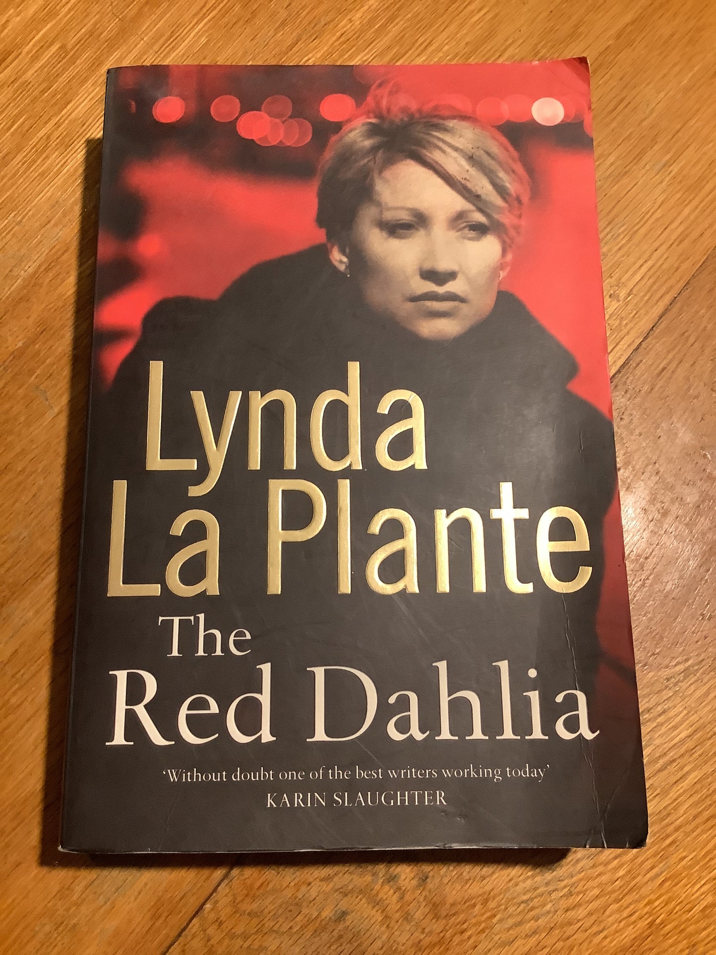 Red dahlia. Lynda La Plante. 2006.