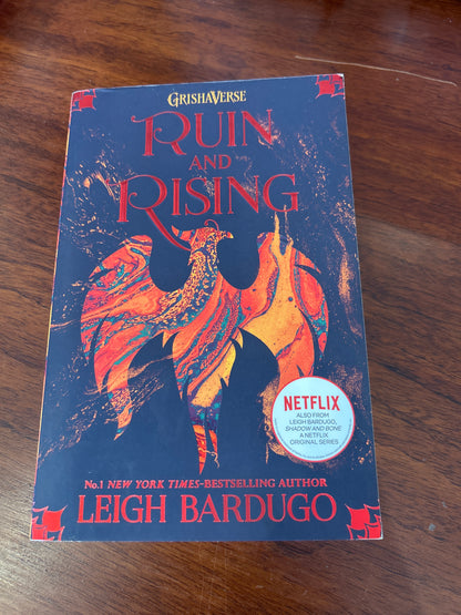 Ruin and rising. Leigh Bardugo. 2018.