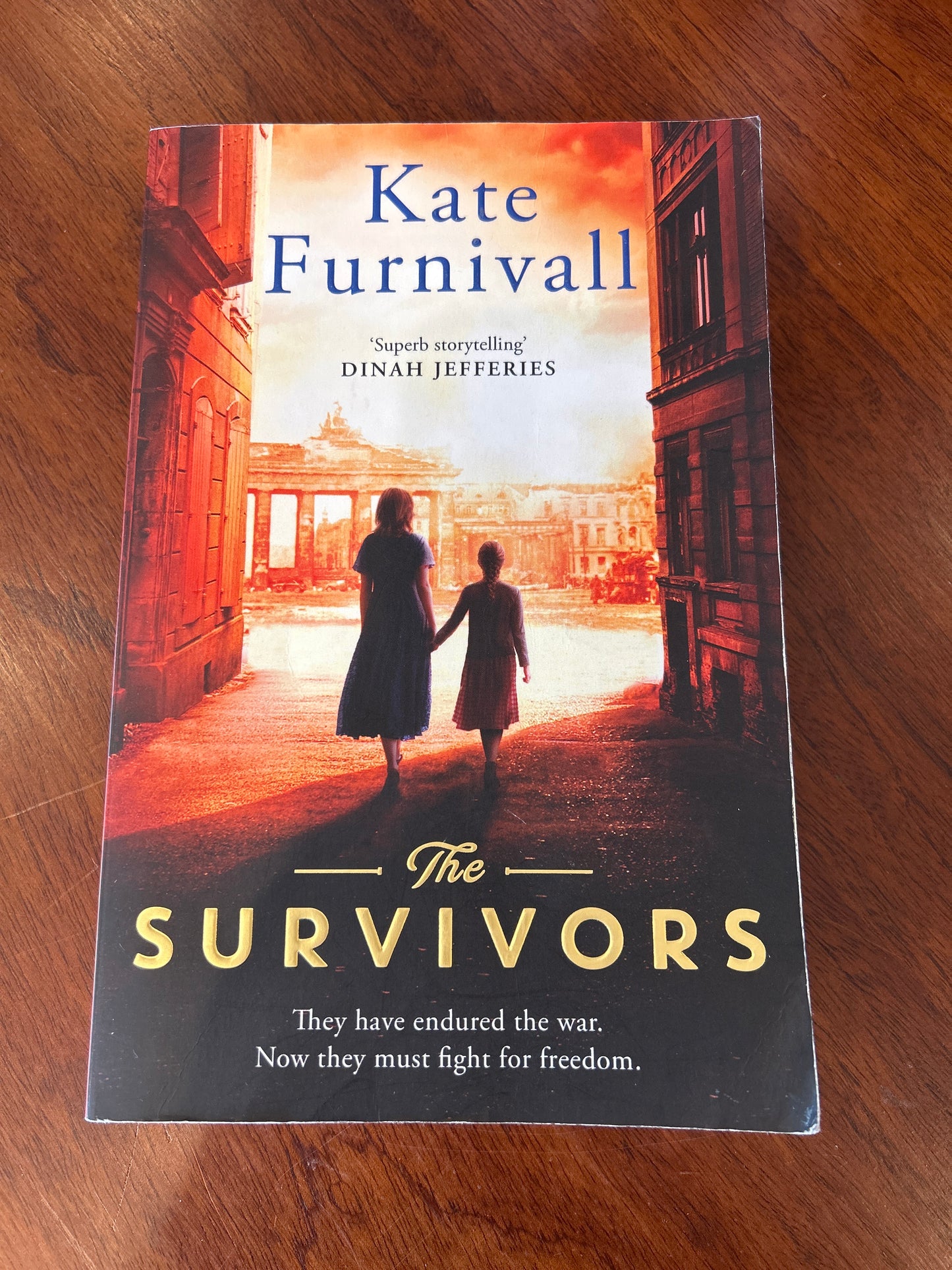 Survivors. Kate Furnivall. 2018.