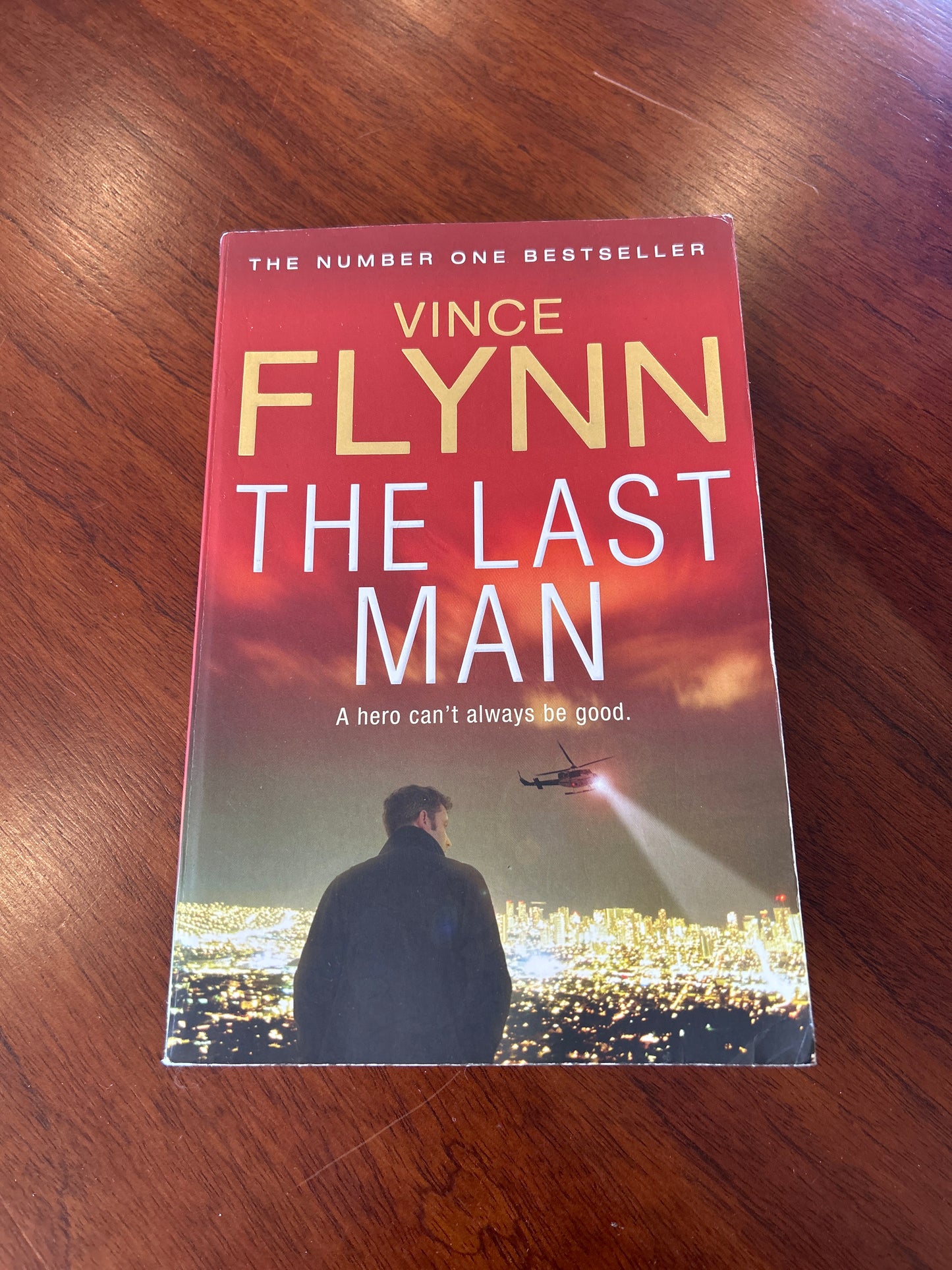 Last man. Vince Flynn. 2012.