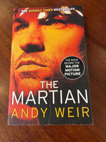 Martian. Andy Weir. 2014.