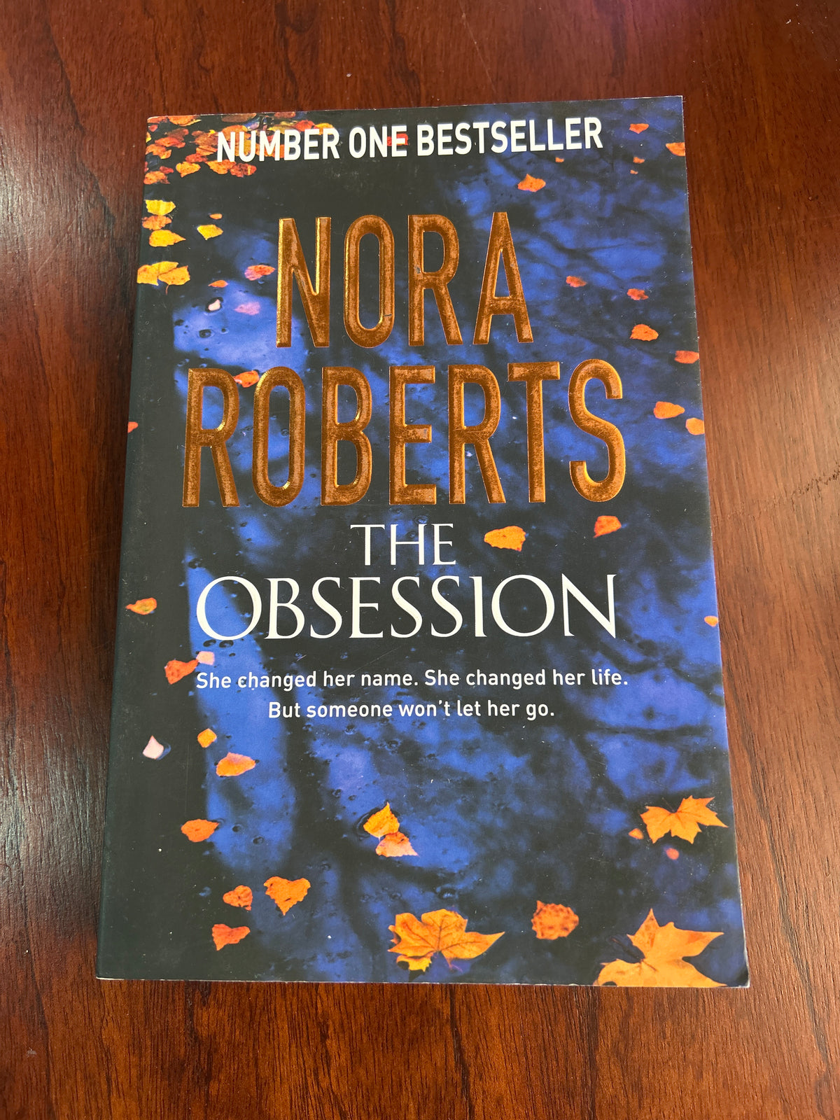 Obsession. Nora Roberts. 2016.