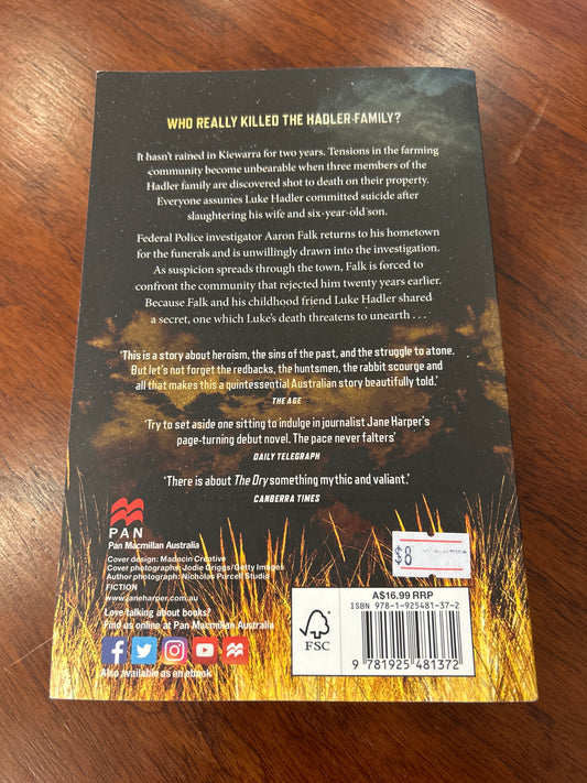 Dry. Jane Harper. 2018.