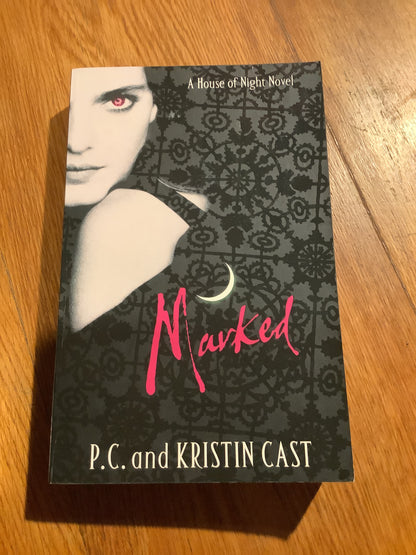 Marked. P. C. & Kristin Cast. 2009.