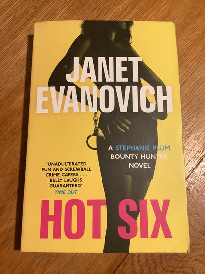 Hot six. Janet Evanovich. 2013.