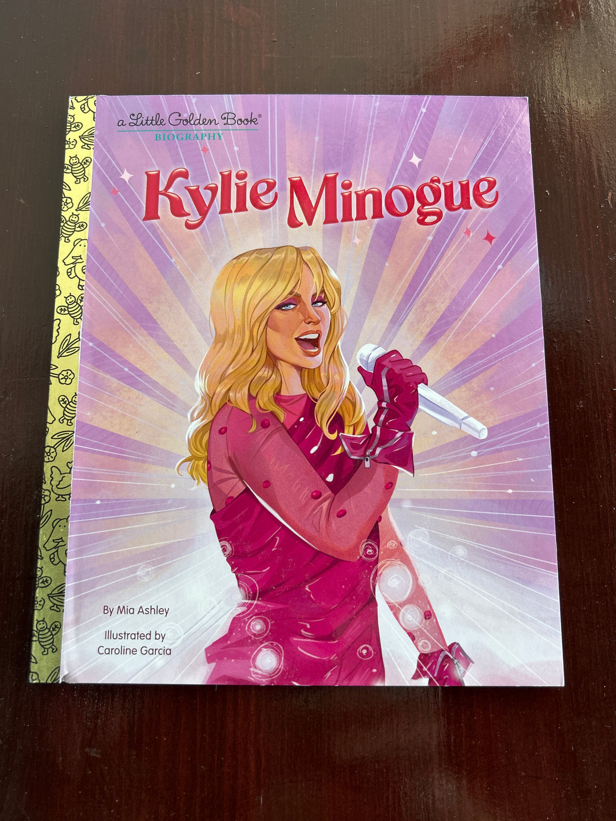 Kylie Minogue. Mia Ashley. 2026.