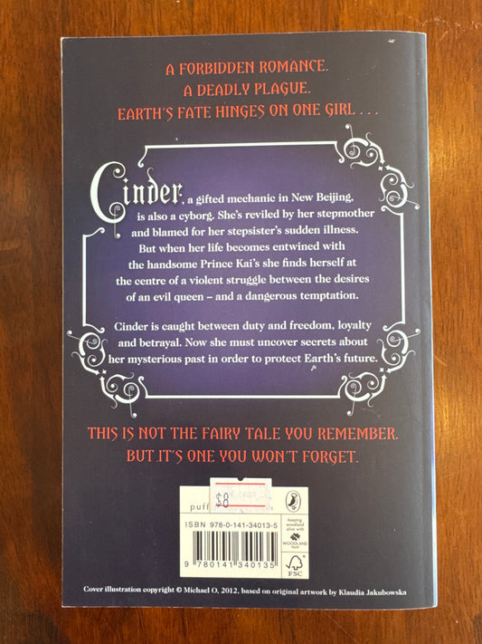Cinder. Marissa Meyer. 2012.