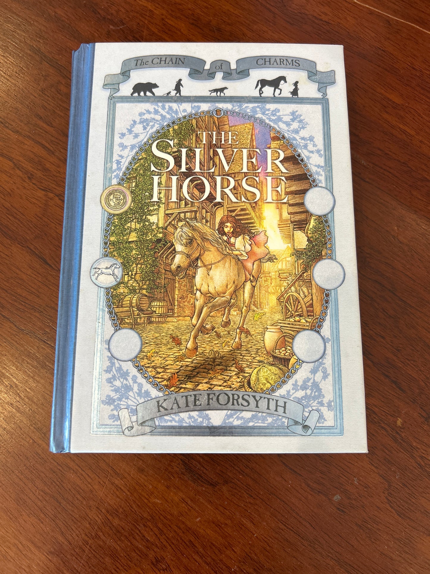 Silver horse. Kate Forsyth. 2006.