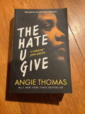 Hate u give. Angie Thomas. 2018.