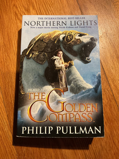 Northern lights. Philip Pullman. 2007.