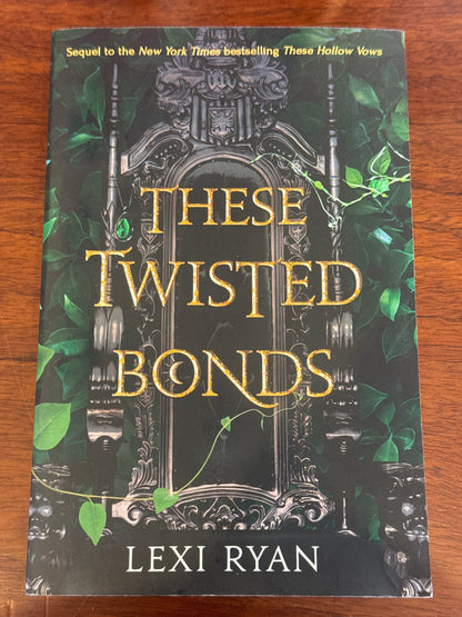 These twisted bonds. Lexi Ryan. 2022.