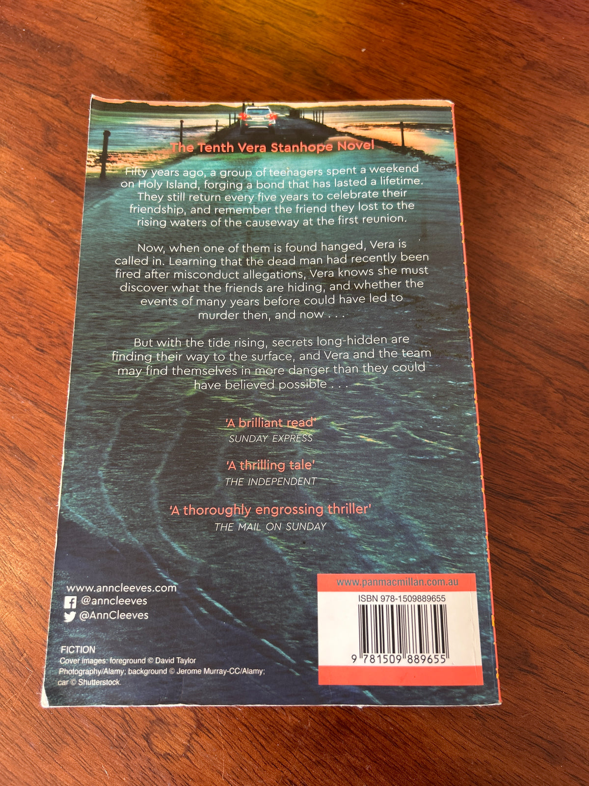 Rising tide. Ann Cleeves. 2023.