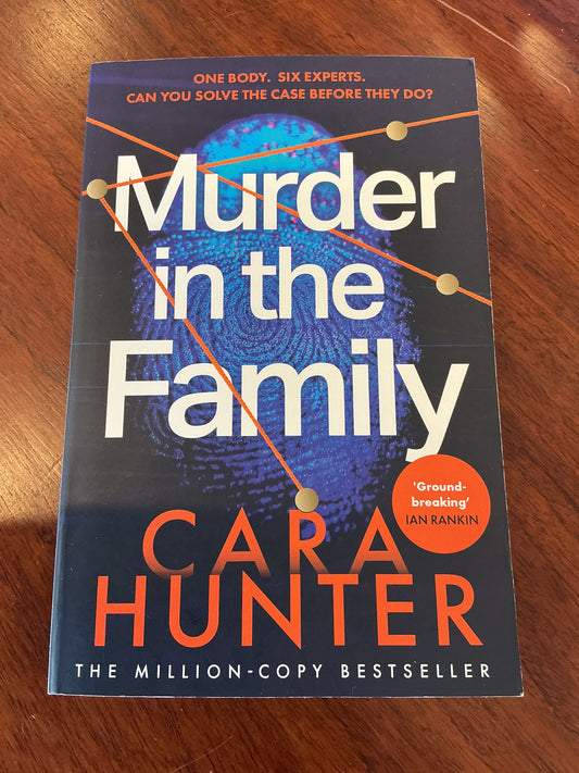 Murder in the family. Cara Hunter. 2023.